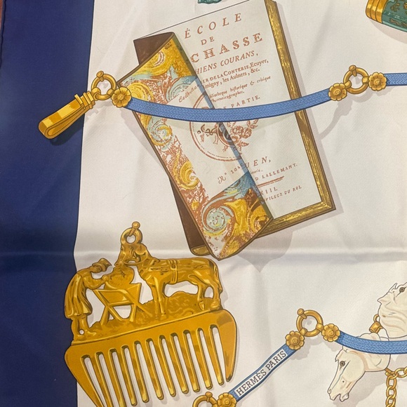 HERMES CARRE 90 MEMOIRE D’HERMES SILK SCARF WITH COA - Picture 5 of 16